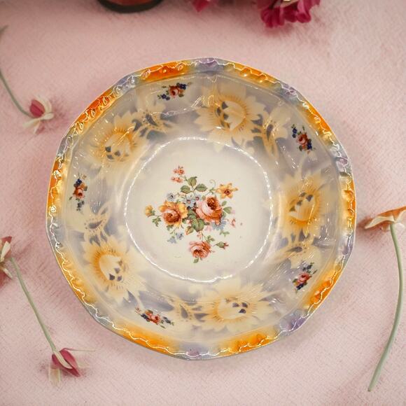 Vintage Bavarian Lusterware Floral Serving Bowl Iridescent Decorative Dish - Picture 1 of 7